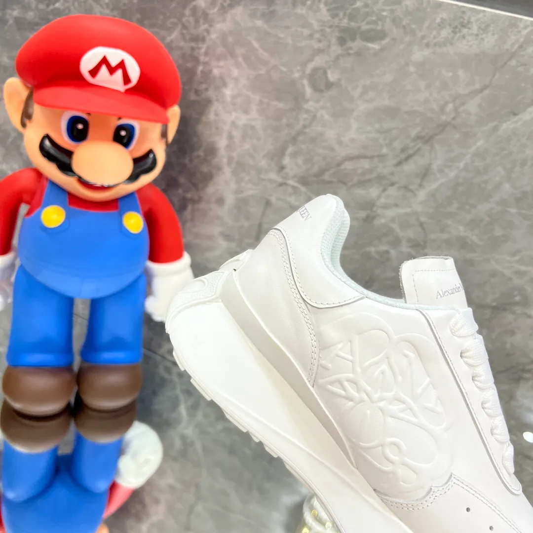 👟👟Ex-factory price 560👟👟 Men's model ➕10 2022🆕New model ❗️Chip version ❗️Ma queen McQueen thick-soled sneakers 🔥The official website is the one that was sold out as soon as it was new ❗️The highest version on the entire network (you can enter the official website by approaching the phone with your left foot😼) code number 34-40